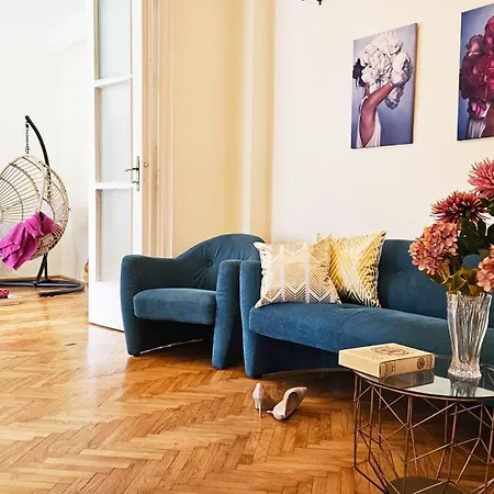Budaspice At Gellert - Aircon & Free Parking * Будапешт